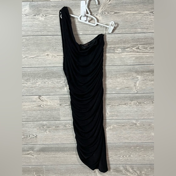 Fiestar One Shoulder Ruched Black Dress Size Medium - Picture 9 of 9